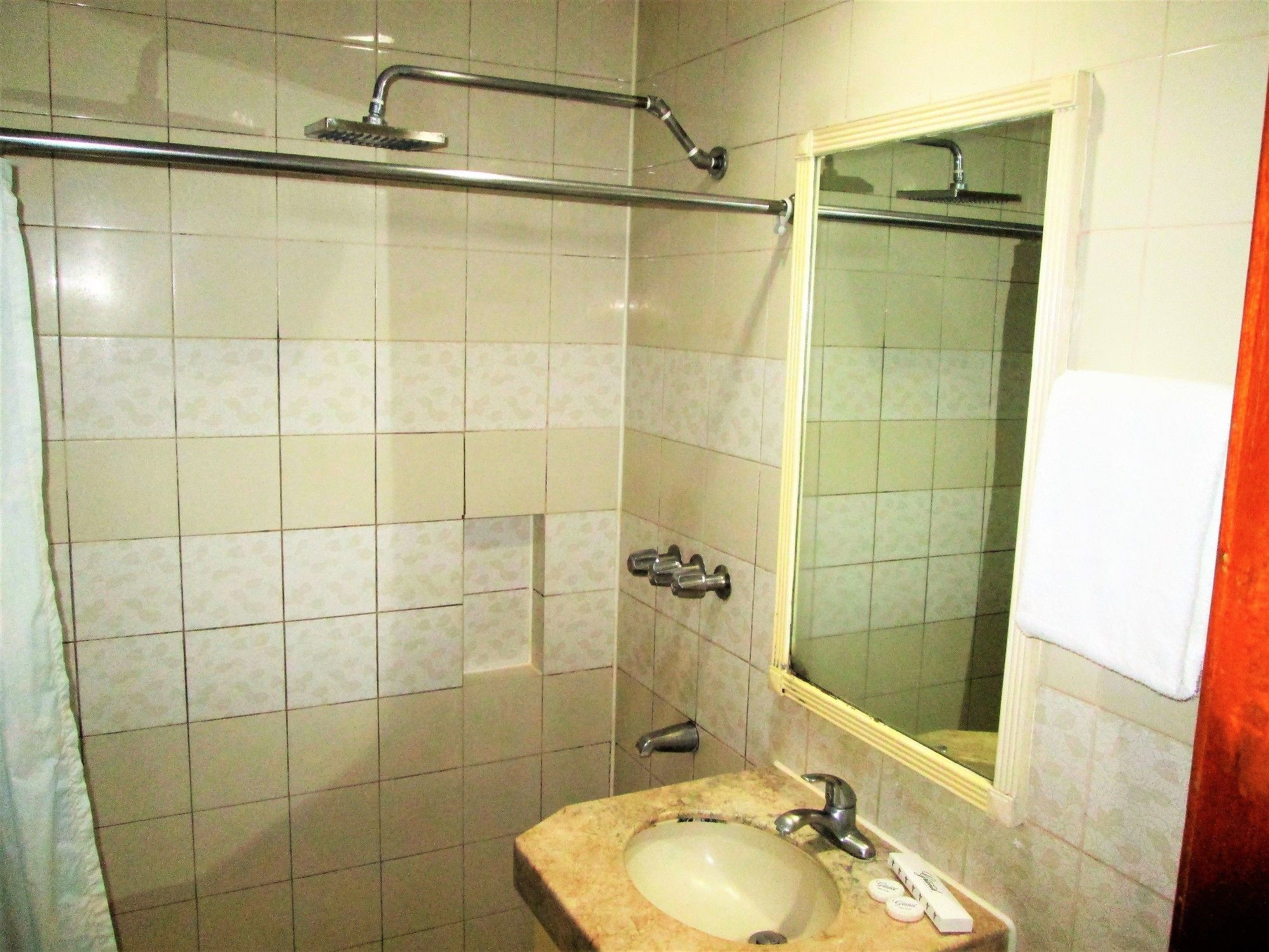 קגיאן דה אורו Grand City Hotel Inc. מראה חיצוני תמונה